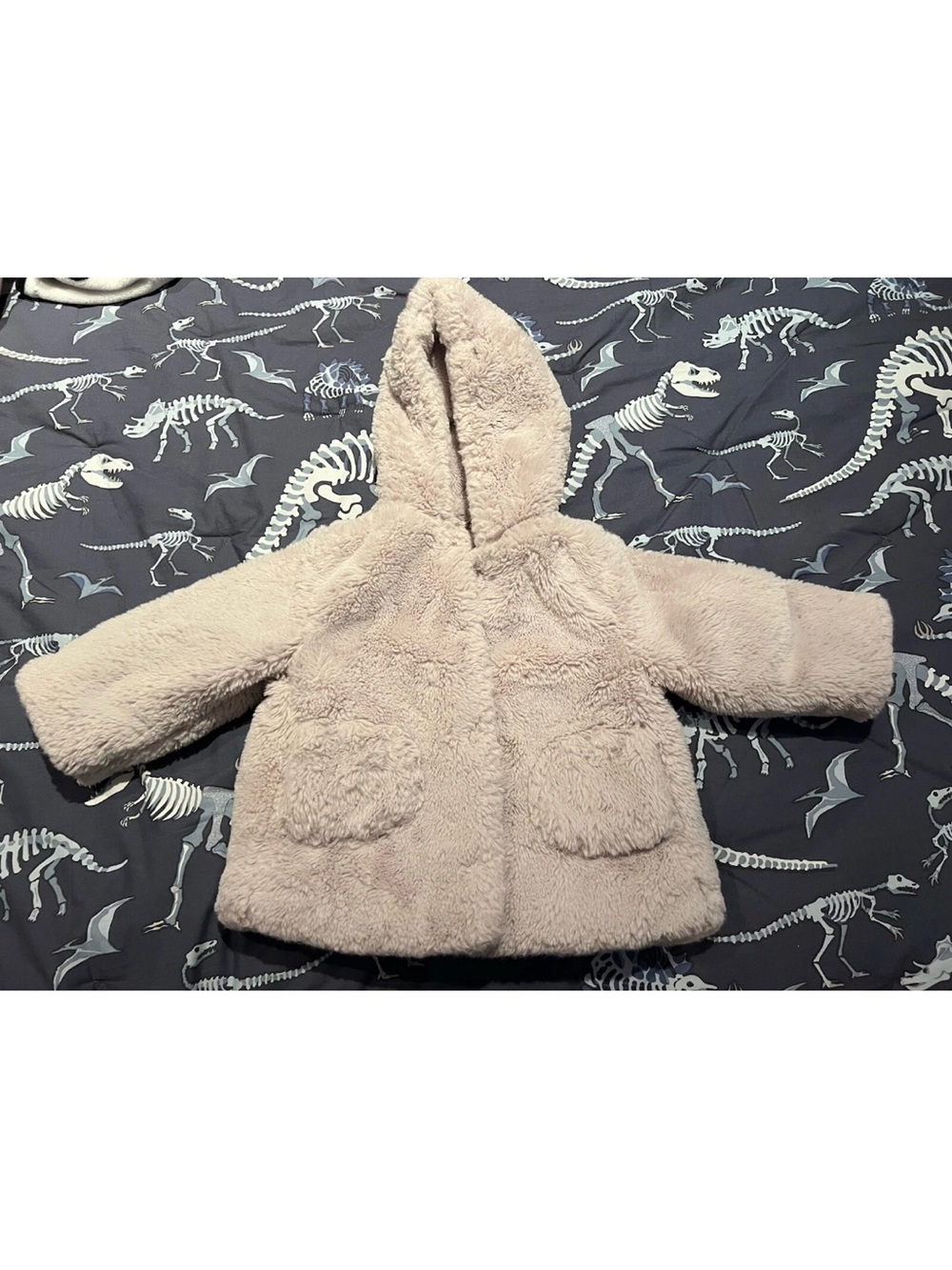 ZARA - Baby/Toddler Girl faux fur hooded Coat pearl gray jacket size 12-18 Mnths